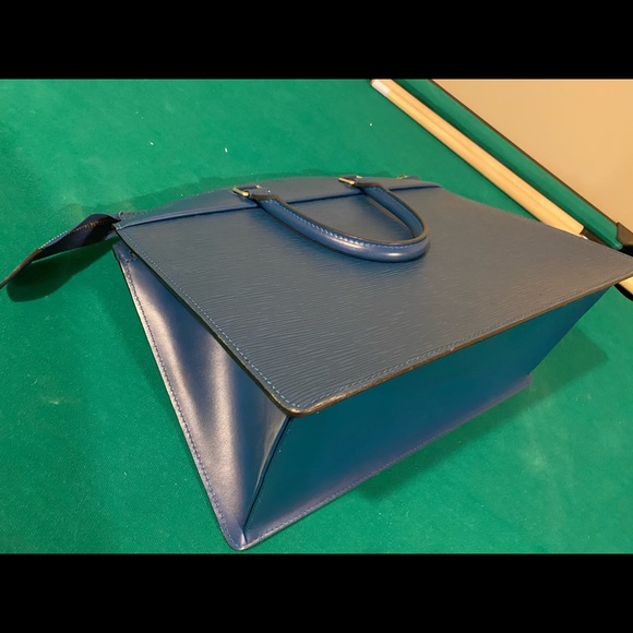Authentic blue epi handbag/business bag - Picture 3 of 7
